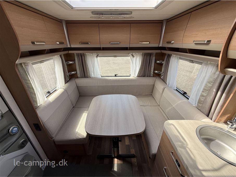 Knaus Sport 450 FU